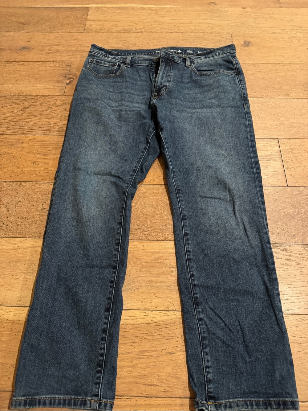 Men's Dark Blue Athletic Fit Jeans